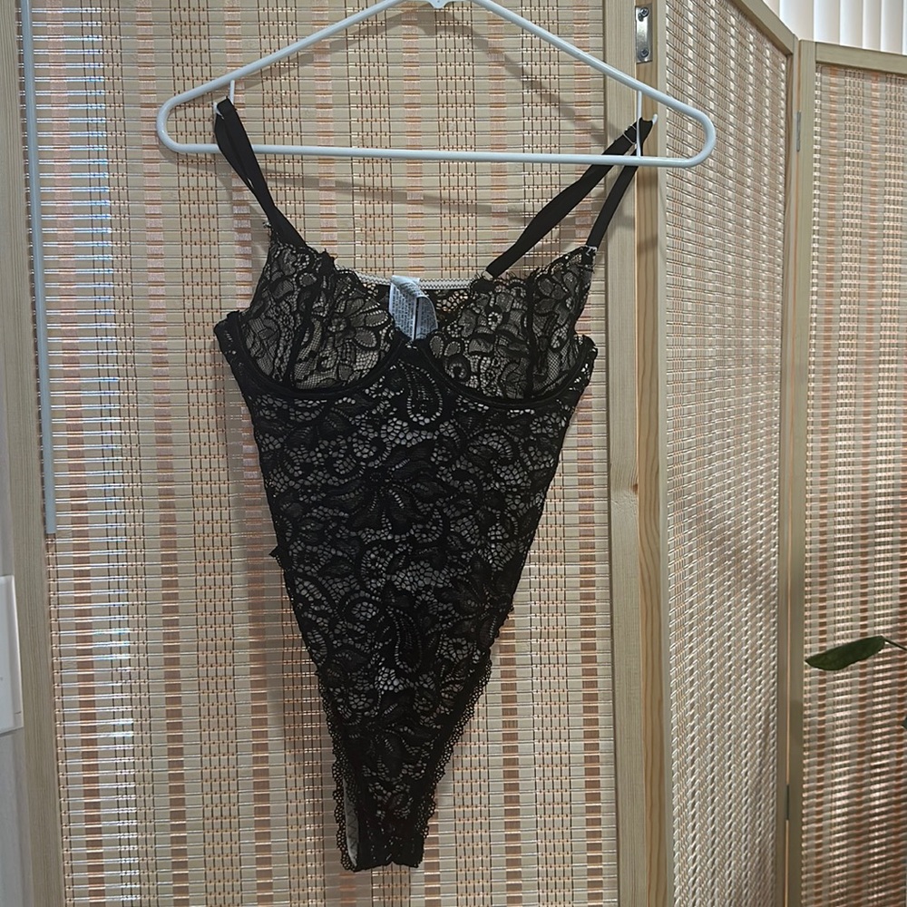 Small Black Laced Bodysuit